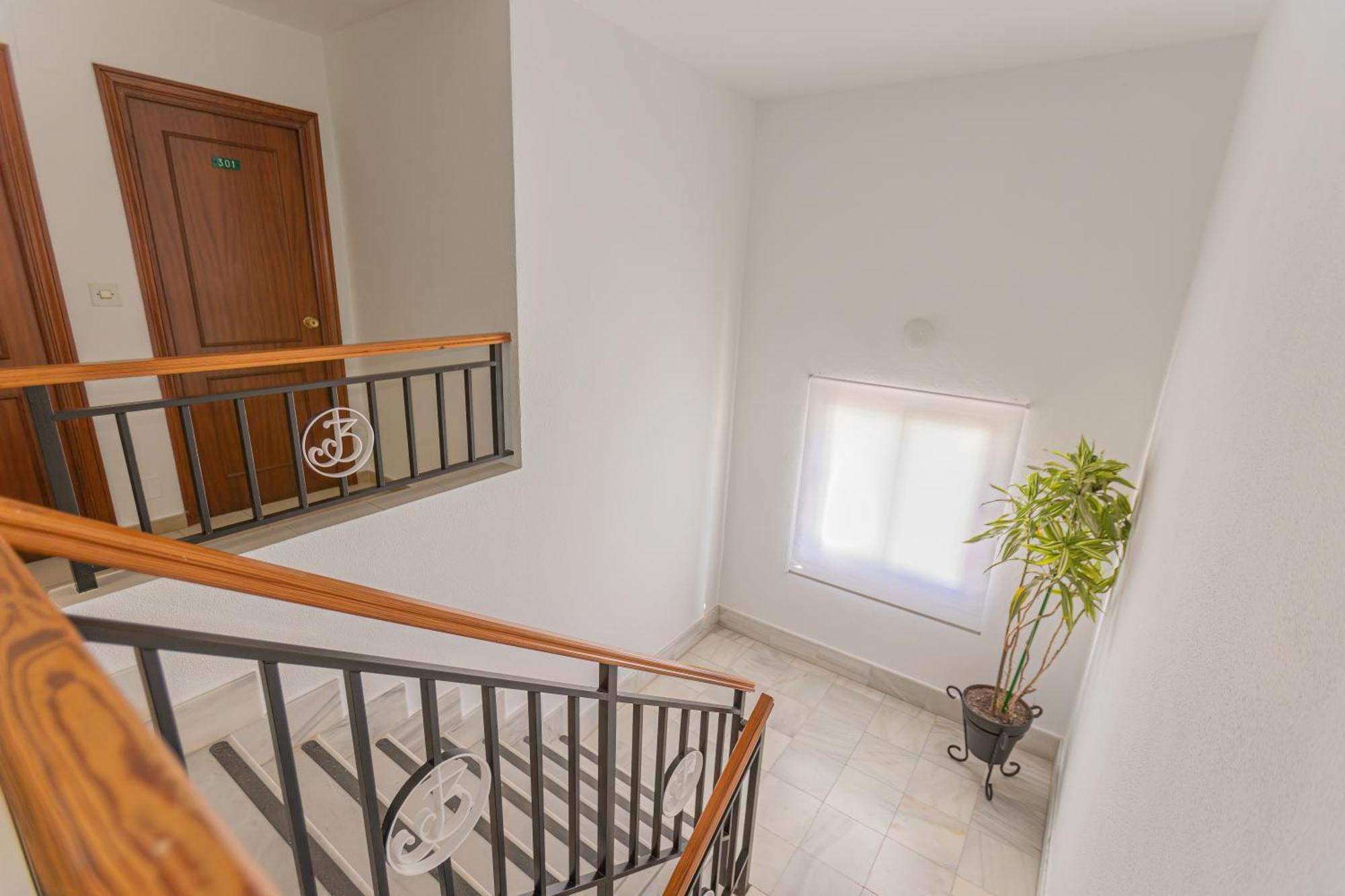 קוניל דה לה פרונטרה Hotel Tres Jotas Conil מראה חיצוני תמונה